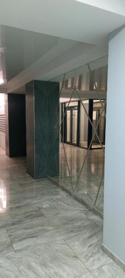 Новые Апартаменты Lux Kischinau Exterior foto